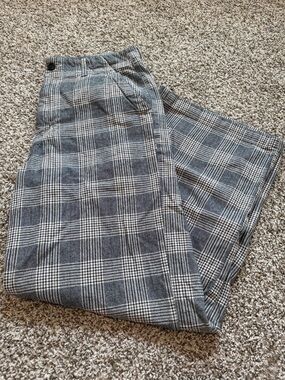 American Eagle Outfitters Gray Plaid Wide-Leg Trousers